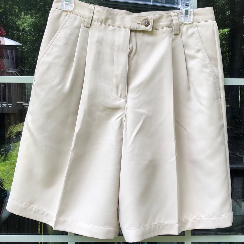 LizClaiborne khaki shorts